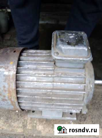 Электродвигатель бу 380. 3фаз, 50Hz, 2.2. KW. Есть Новоалтайск - изображение 1