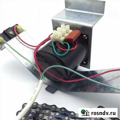 Мотор для инкубатора с концевиками и цепью Ковров - изображение 1