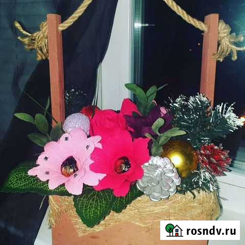 Цветы с конфетами из гофрированной бумаги Пенза - изображение 1