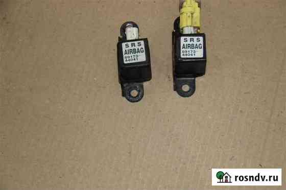 Датчик удара Toyota noah azr60 2001-2007 Абакан
