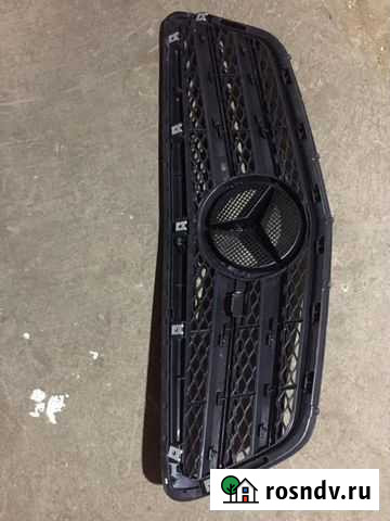 Решетка радиатора 221 mercedes Дербент - изображение 1