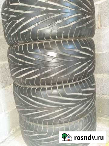 Maxxis 235/45 R17 4шт Минусинск - изображение 1