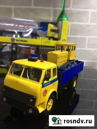 Модель грузовика 1:43 маз-516 Сургут - изображение 1