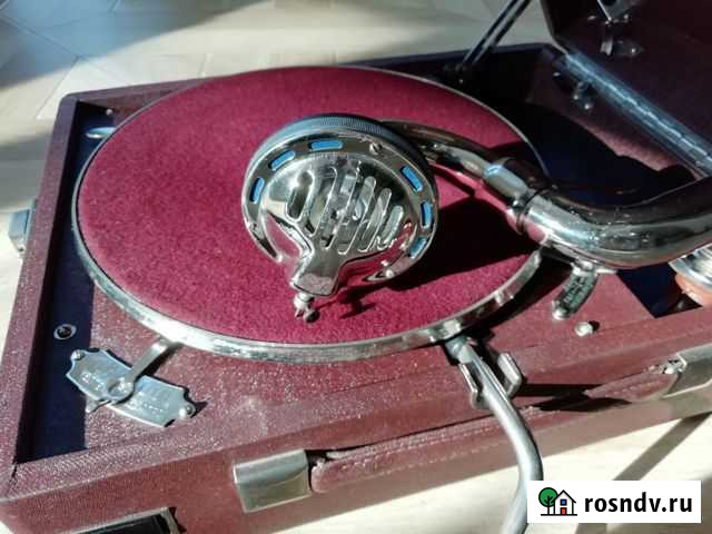 Патефон Артель Граммофон Ленинград состоян. нового Владивосток - изображение 1