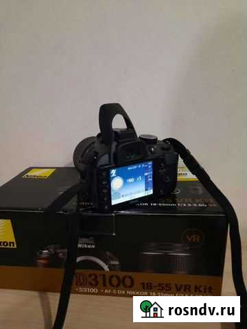 Зеркальный фотоаппарат nikon 3100 Альметьевск - изображение 1