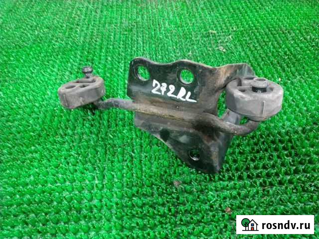 Скоба буксировочная задняя левая Toyota Crown Владивосток - изображение 1