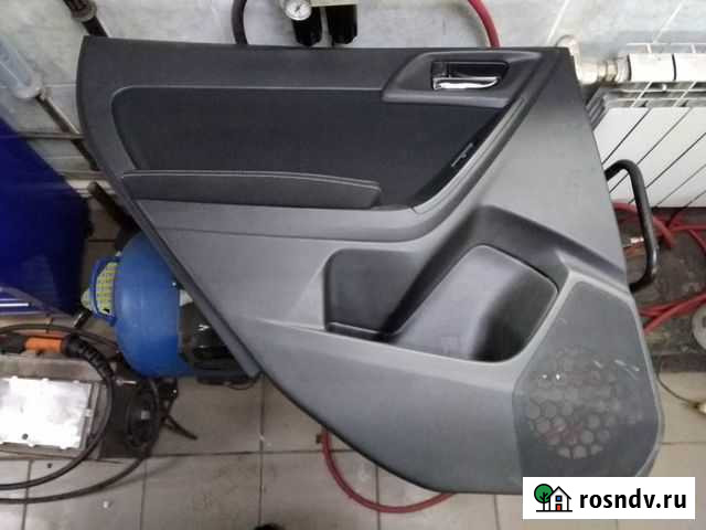 3 Обшивка левой задней двери Forester SJ5 Красноярск - изображение 1