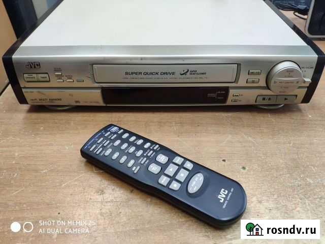 Видеомагнитофон JVC HR-J82MS Екатеринбург - изображение 1