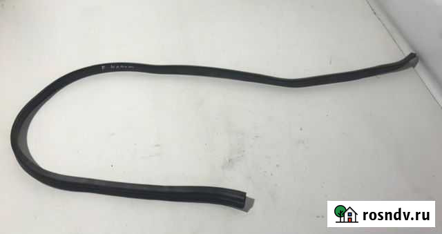 Уплотнительная резинка передняя Mercedes-Benz Владивосток - изображение 1