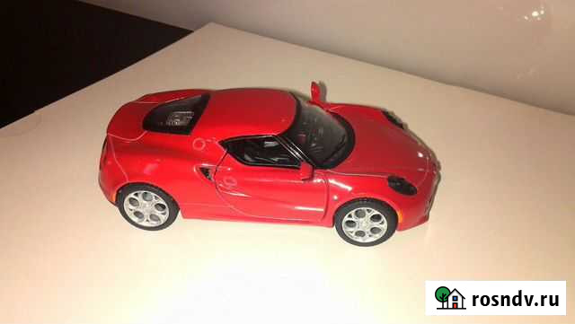 Модель а/м Alfa Romeo 4C в масштабе 1:32 Магнитогорск - изображение 1