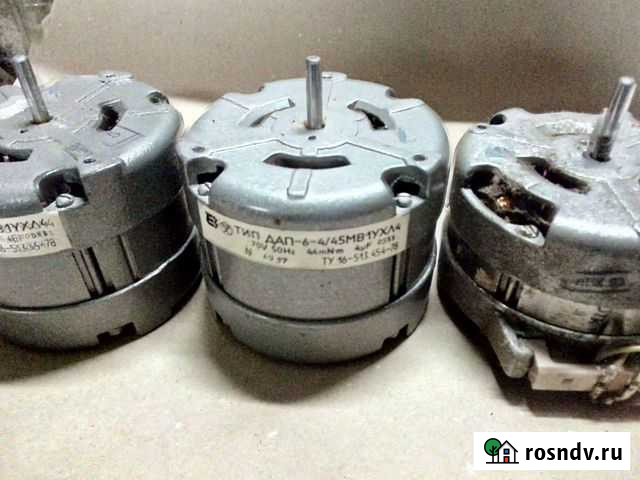 Электродвигатели от магнитофона Орбита 107 Алатырь - изображение 1