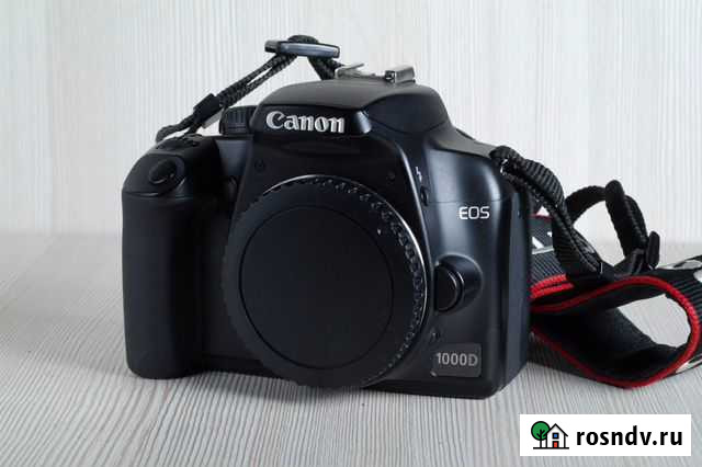 Фотоаппарат Canon 1000d body Москва - изображение 1