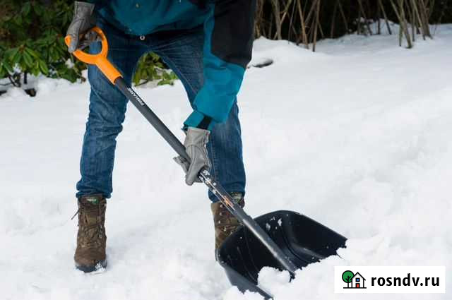 Уборка снега с крыш и различных площадок. Очистка Саратов - изображение 1
