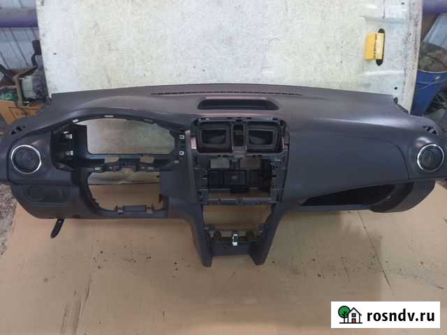 Торпедо панель рено логан 2 Ульяновск - изображение 1