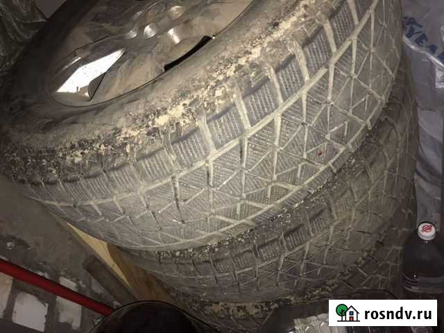Bridgestone Blizzak DM-V2 265/65 R17, 4 шт Нижний Новгород - изображение 1