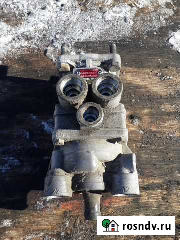 Главный тормозной кран Mercedes 814 Санкт-Петербург - изображение 1