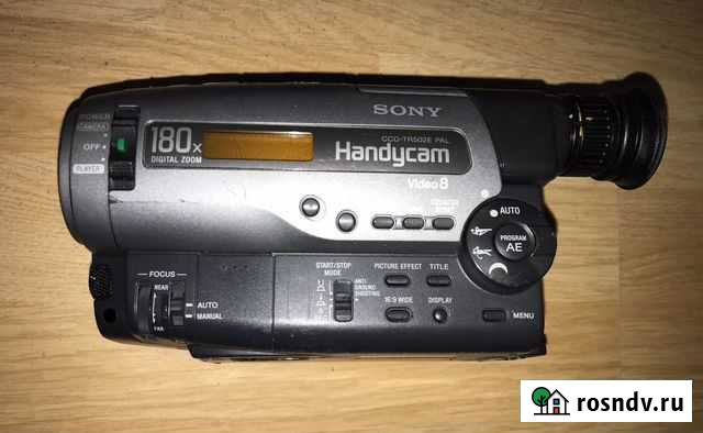 Sony Handycam video 8 CCD-TR502E PAL Электроугли - изображение 1