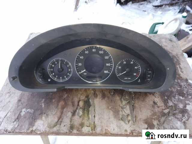 Панель приборов Mercedes w211 Киров - изображение 1