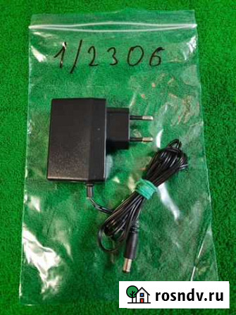 Блок питания бу 12V - 1A 1/2306 скупка техники Рыбинск - изображение 1