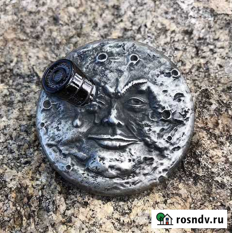 Коллекционный значок Полет на Луну 1902 pin pnz Санкт-Петербург - изображение 1