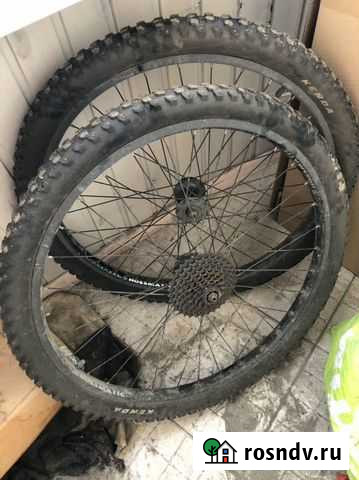 Комплект зимних шипованных колес Санкт-Петербург - изображение 1