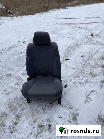 Surf 185 сиденье пассажирское Магадан - изображение 1