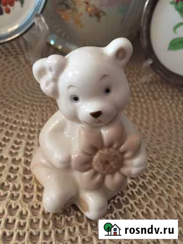 Фарфоровая статуэтка Калининград - изображение 1