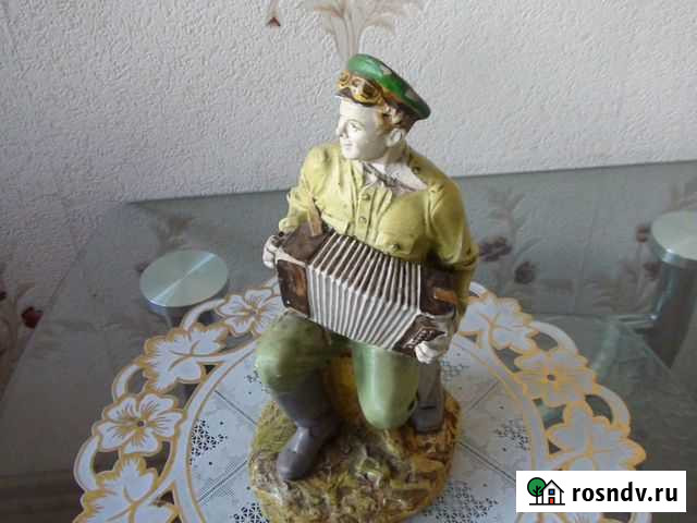 Иван Бровкин- статуэтка Тюмень - изображение 1