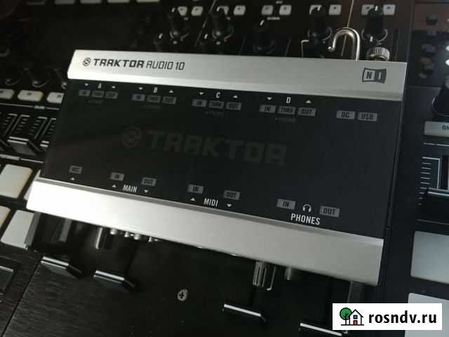 Звуковая карта Traktor Audio 10 Сиверский - изображение 1