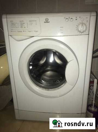 Стиральная машина indesit wisa 101 на запчасти Новосибирск - изображение 1
