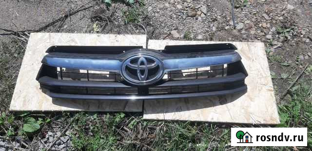 Решётка радиатора Toyota Highlander 53111-0E150 Тула - изображение 1
