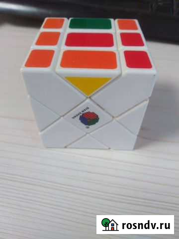 Разновидность кубика Рубика Свободный - изображение 1