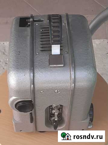 Кинопроектор Луч 2. Пленка - 9мм Ялта - изображение 1