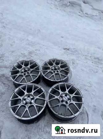 Литые диски R17 momo subaru Новосибирск - изображение 1