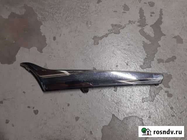 Накладка решетки правая Hyundai Solaris 2010) Тула - изображение 1