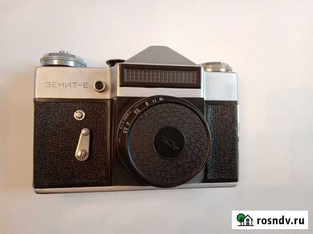 Пленочный фотоаппарат Зенит-Е с Индустар 50 Новосибирск - изображение 1