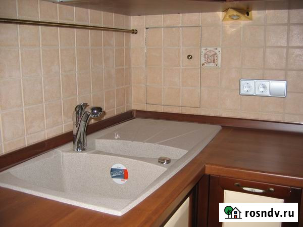 1-комнатная квартира, 40 м², 5/17 эт. в аренду посуточно в Екатеринбурге Екатеринбург - изображение 3