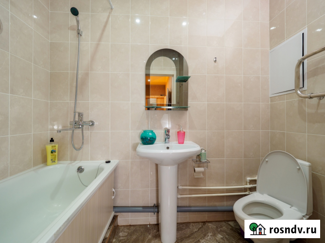 1-комнатная квартира, 42 м², 2/10 эт. в аренду посуточно в Смоленске Смоленск - изображение 3