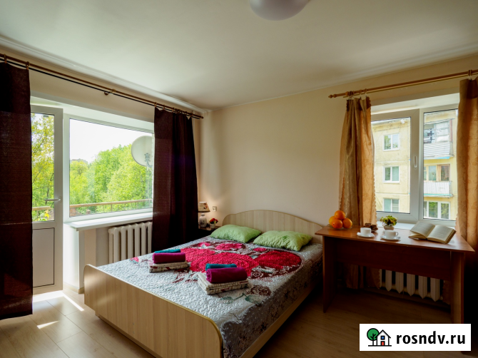 1-комнатная квартира, 33 м², 3/5 эт. в аренду посуточно в Смоленске Смоленск - изображение 1