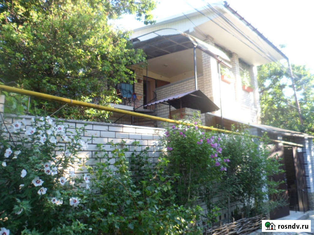 Комната 17 м² в 3-ком. кв., 2/2 эт. в аренду посуточно в Феодосии Феодосия - изображение 1