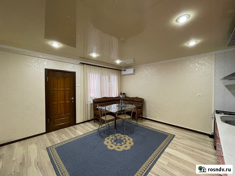 Дом 194.9 м² на участке 12 сот. на продажу в Новокубанске Новокубанск - изображение 3