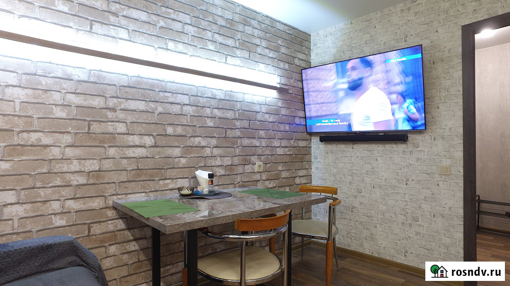 3-комнатная квартира, 65 м², 5/5 эт. в аренду посуточно в Урае Урай - изображение 1