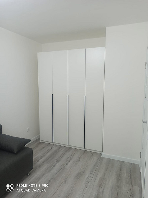 1-комнатная квартира, 41 м², 14/18 эт. в аренду на длительный срок в Мурино Мурино - изображение 1