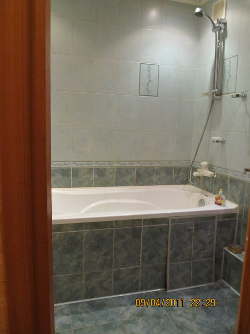 2-комнатная квартира, 55 м², 2/5 эт. в аренду посуточно в Росляково Росляково - изображение 3