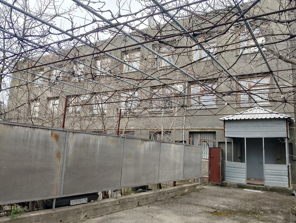 Продам базу пл.1800 кв.м., 70 сот., п. Иноземцево, ул. Промышленная 11 Иноземцево кп - изображение 1