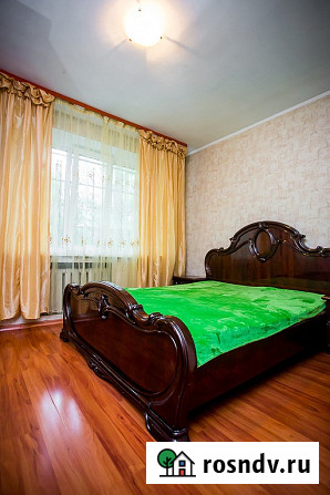 1-комнатная квартира, 30 м², 2/5 эт. в аренду посуточно в Мурманске Мурманск - изображение 1