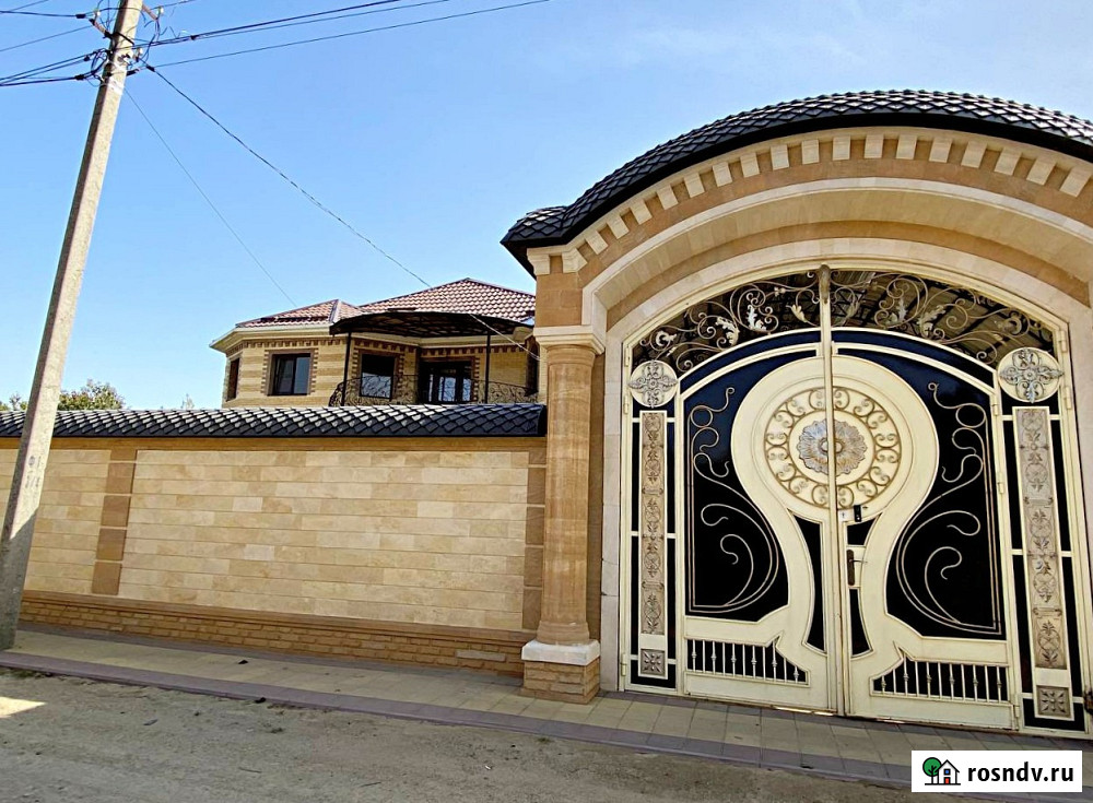 Дом 260 м² на участке 5 сот. на продажу в Армавире Армавир - изображение 1