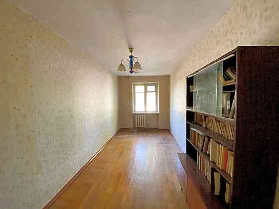 3-комнатная квартира, 56.5 м², 3/5 эт. на продажу в Армавире Армавир