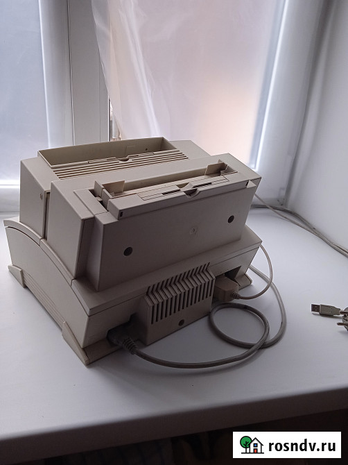 Продам недорого лазерный принтер с двумя запасными картриджами Красноярск - изображение 2