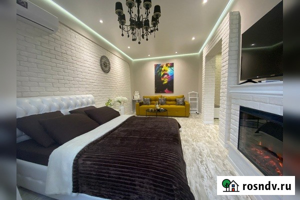 1-комнатная квартира, 35 м², 3/5 эт. в аренду посуточно в Магнитогорске Магнитогорск - изображение 1